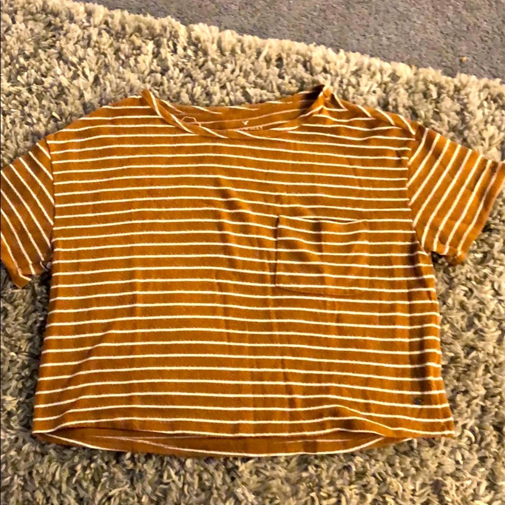 AE crop top